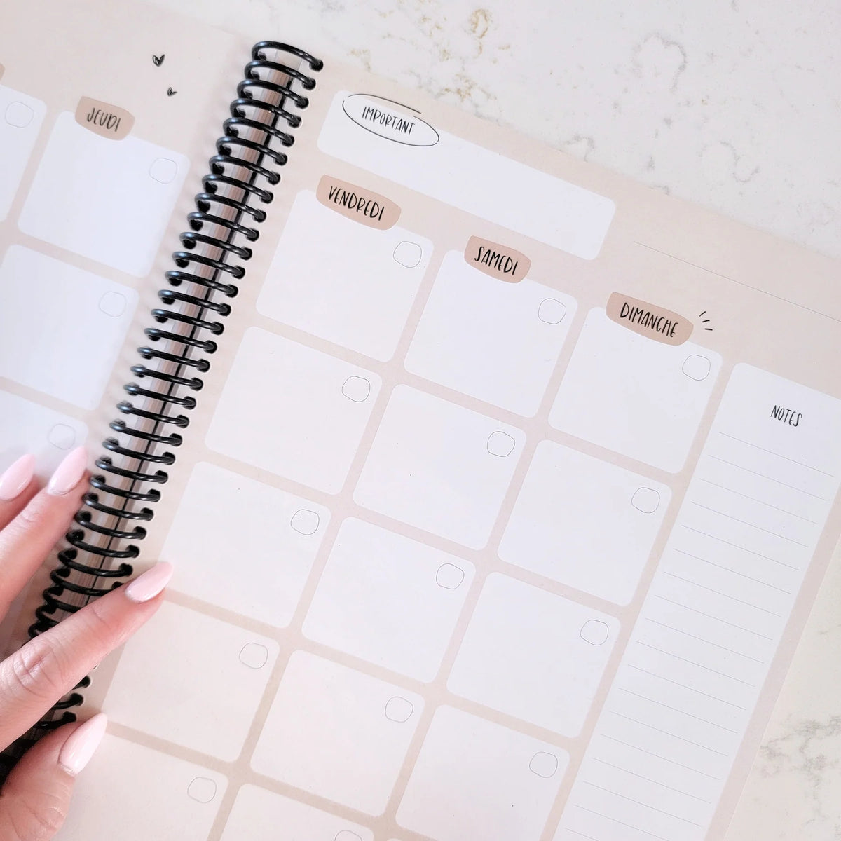 Agenda 4e Édition Non-Daté Léna