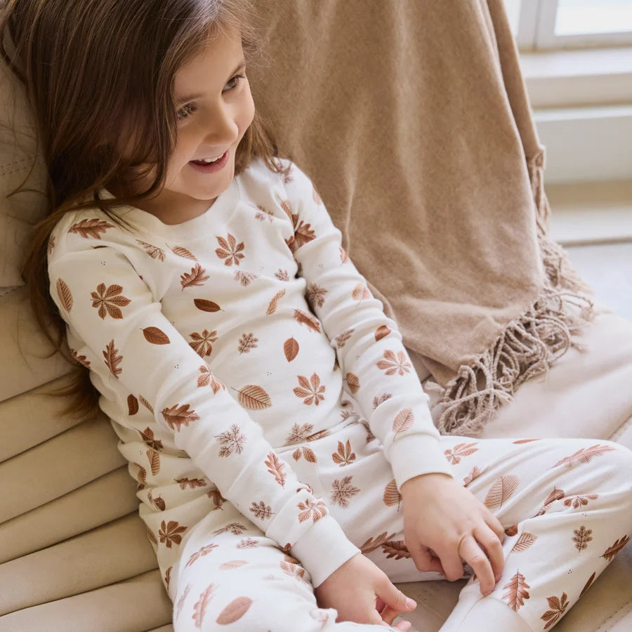 Ensemble Pyjama Blanc Cassé À Imprimé De Feuilles D'automne