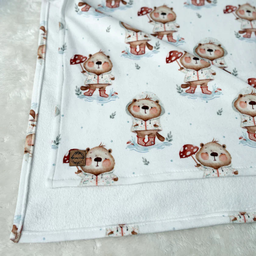 Doudou Douceur Petit Castor Sous La Pluie