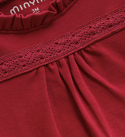 Cache-Couche Rouge Dentelle