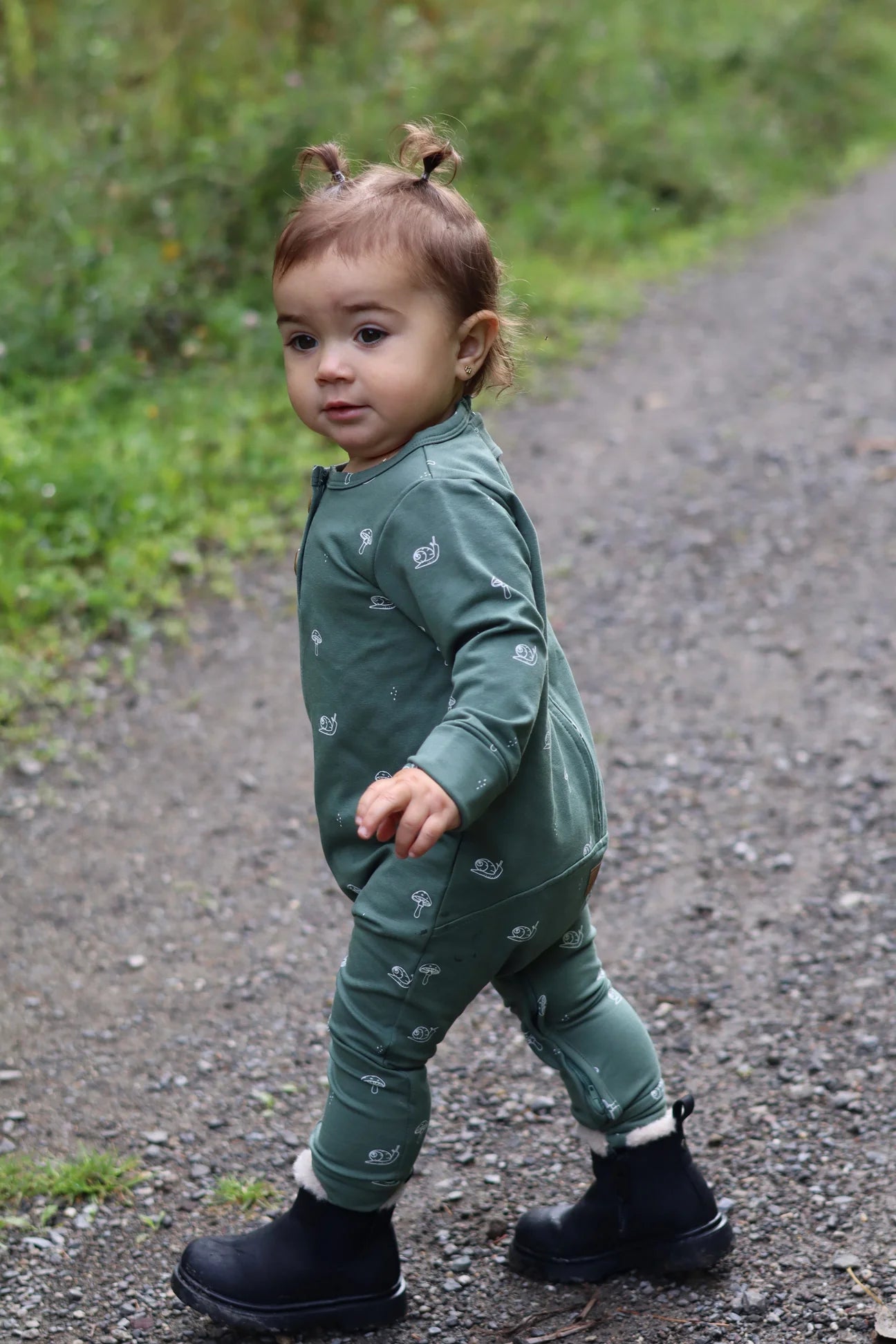 Onesie Évolutif Vert Eucalyptus Motifs Escargots