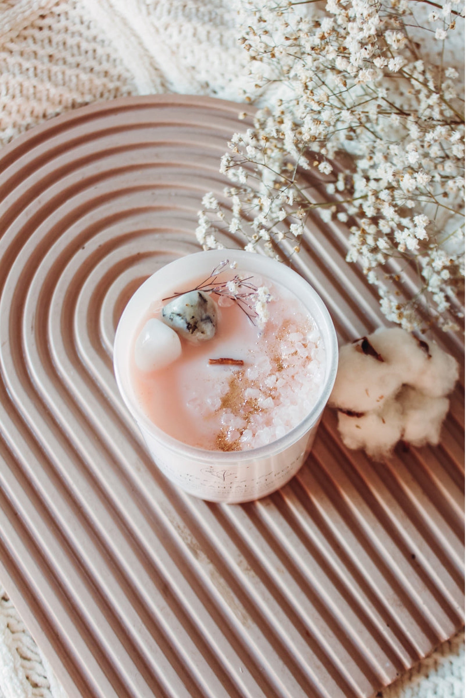 Chandelle Bois De Santal & Rose - Quartz Neige & Péristérite
