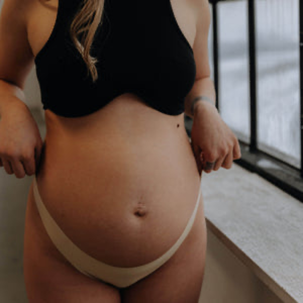 Petite Culotte Basique Beige