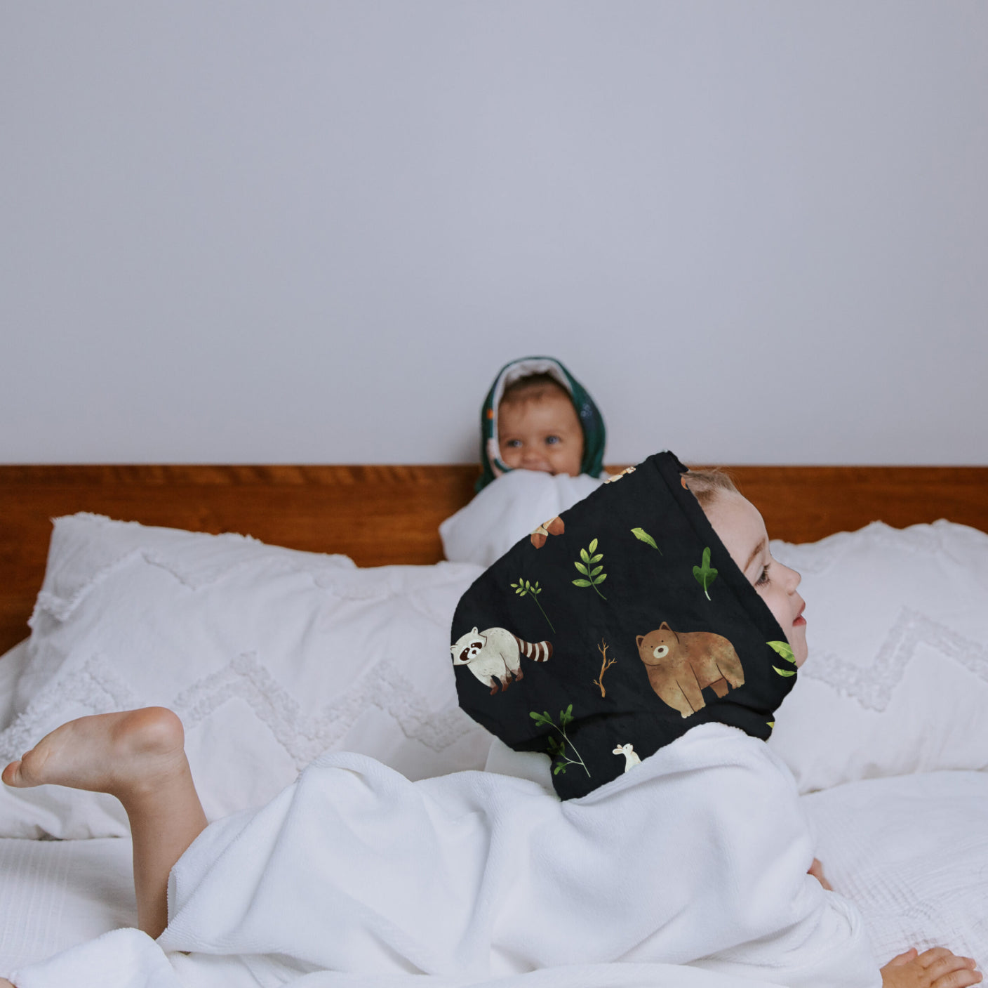 Ensemble Poncho De Bain & 2 Débarbouillettes Forêt Noir