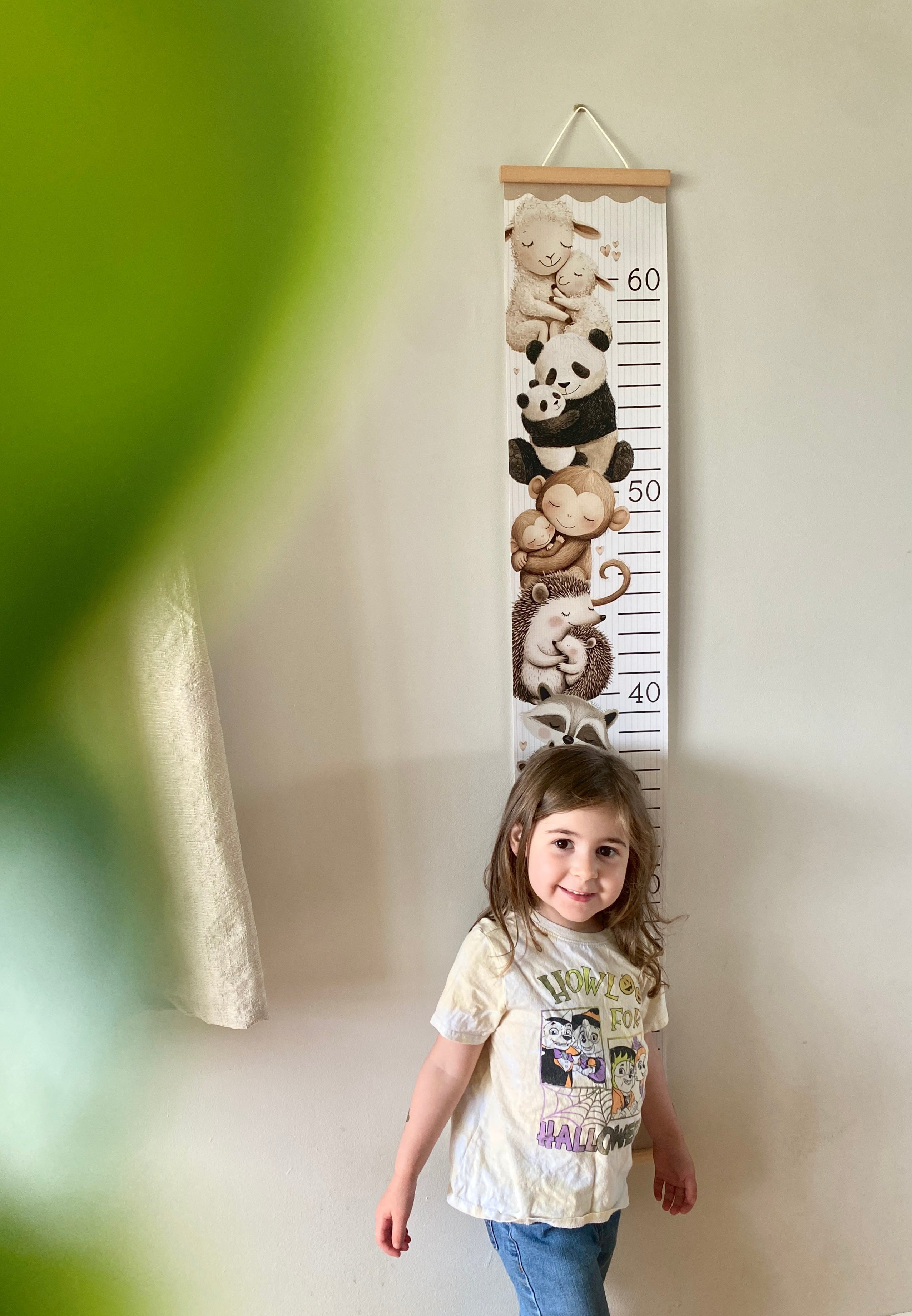 Échelle De Grandeur Parents-Enfants Et Support En Bois Magnétique