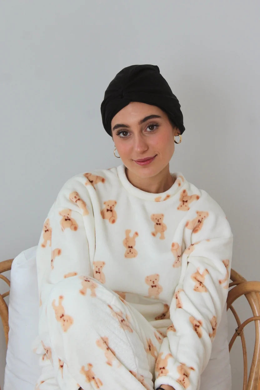 Bonnet En Satin Noir