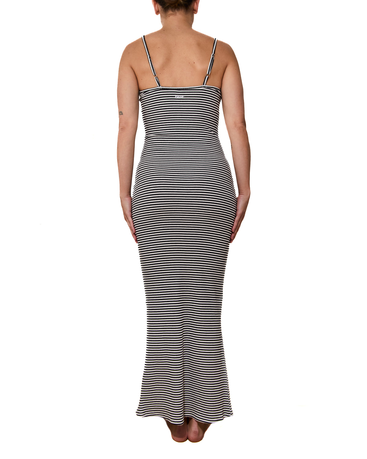Robe Eva Maxi Lignes Noires Et Blanches