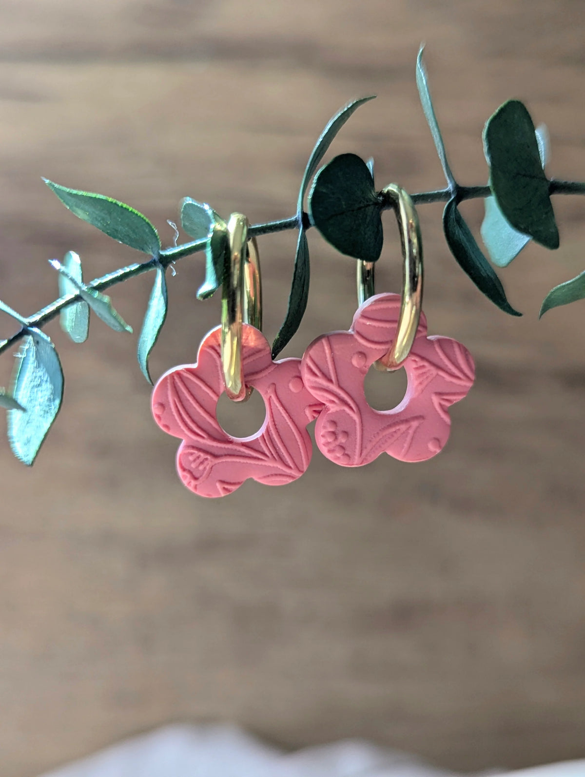 Boucles D'oreilles Créoles Fleuries Rose