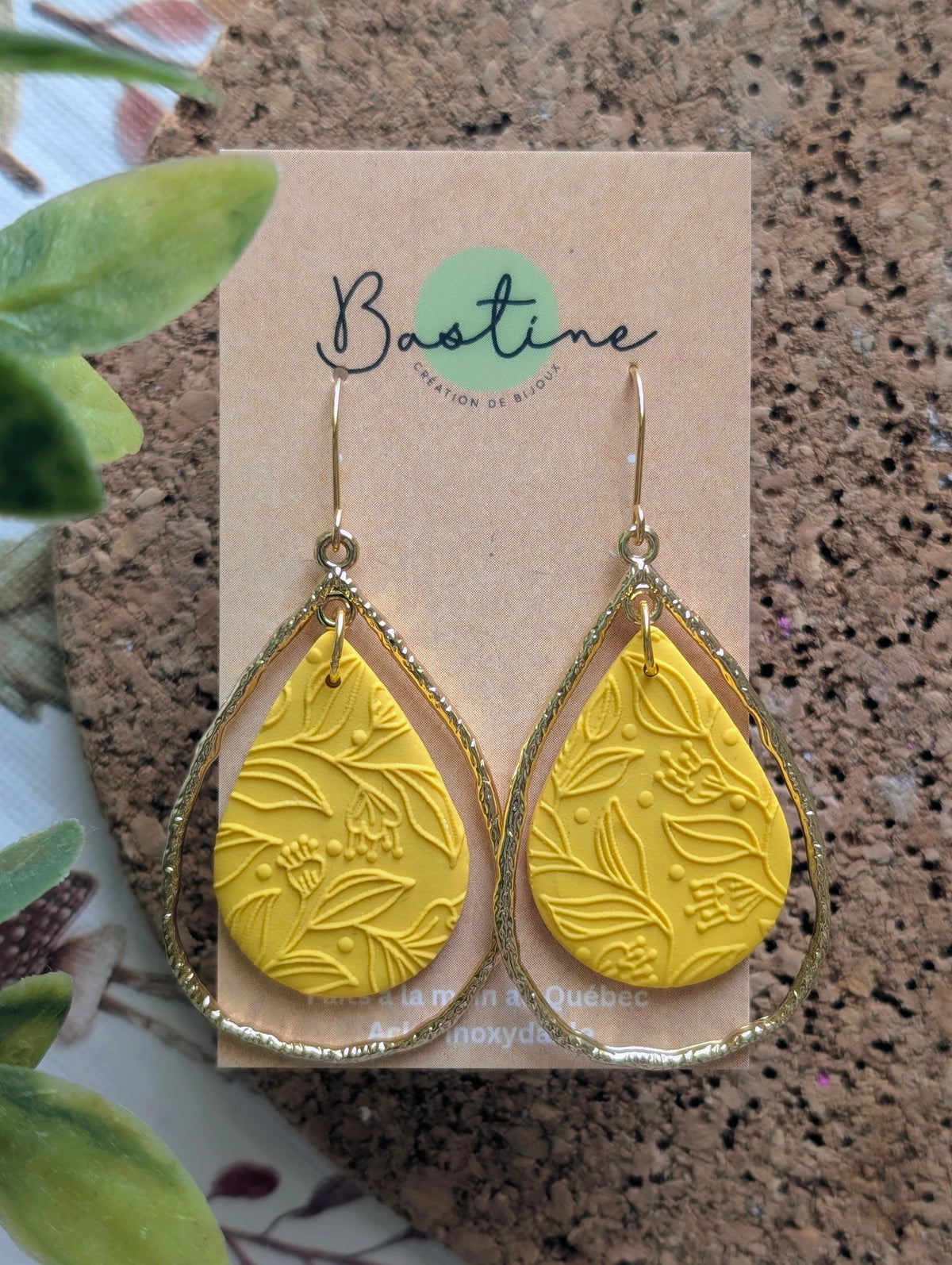 Boucles D'oreilles Pendantes Tamara Gouttes Jaune Avec Breloques