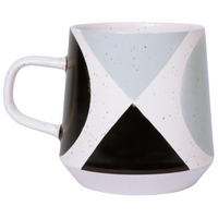 Tasse Formation Eclipse