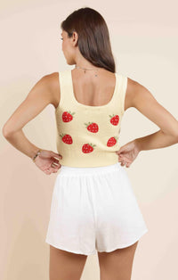 Top Berry Cake