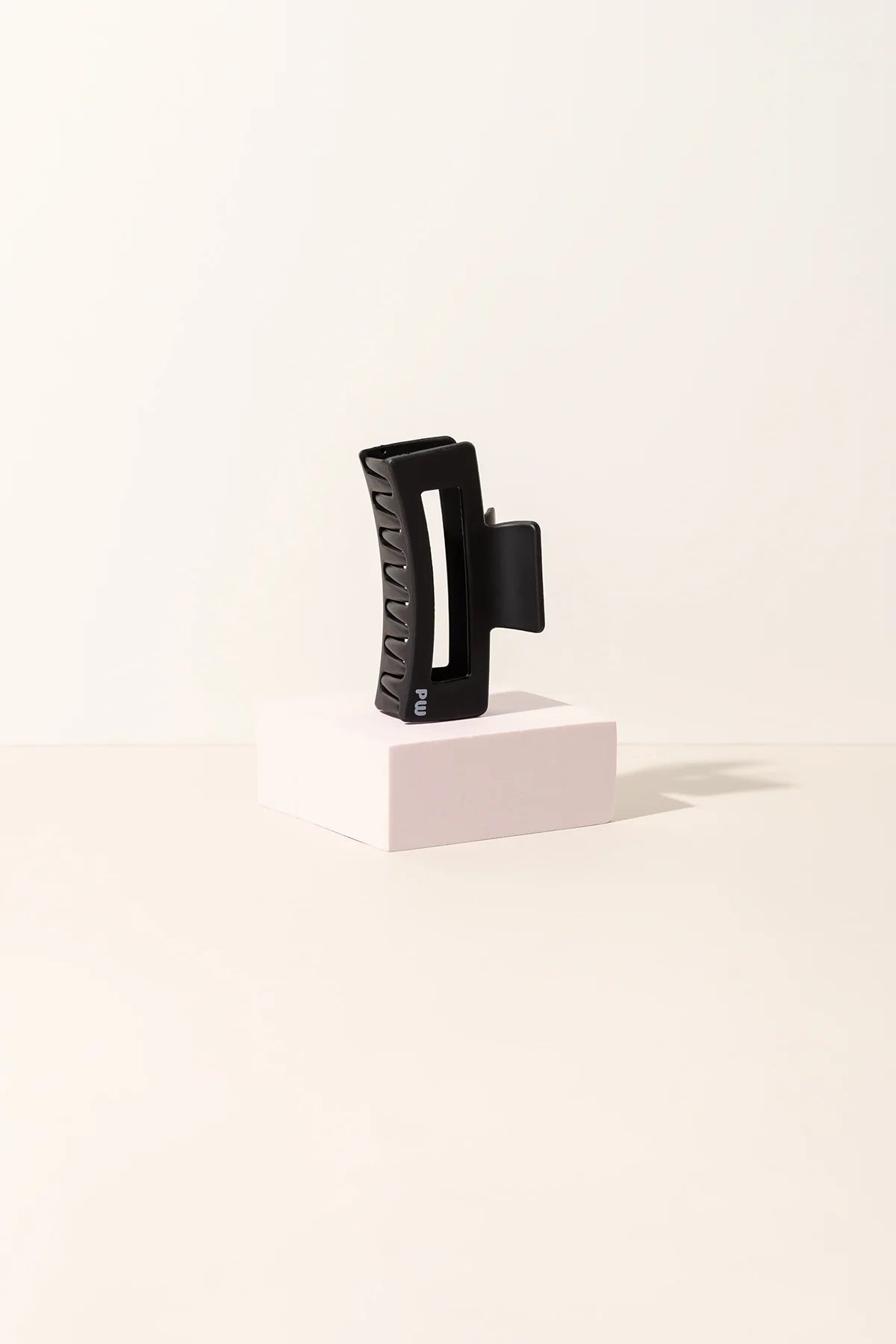 Pince Honey Charcoal Medium