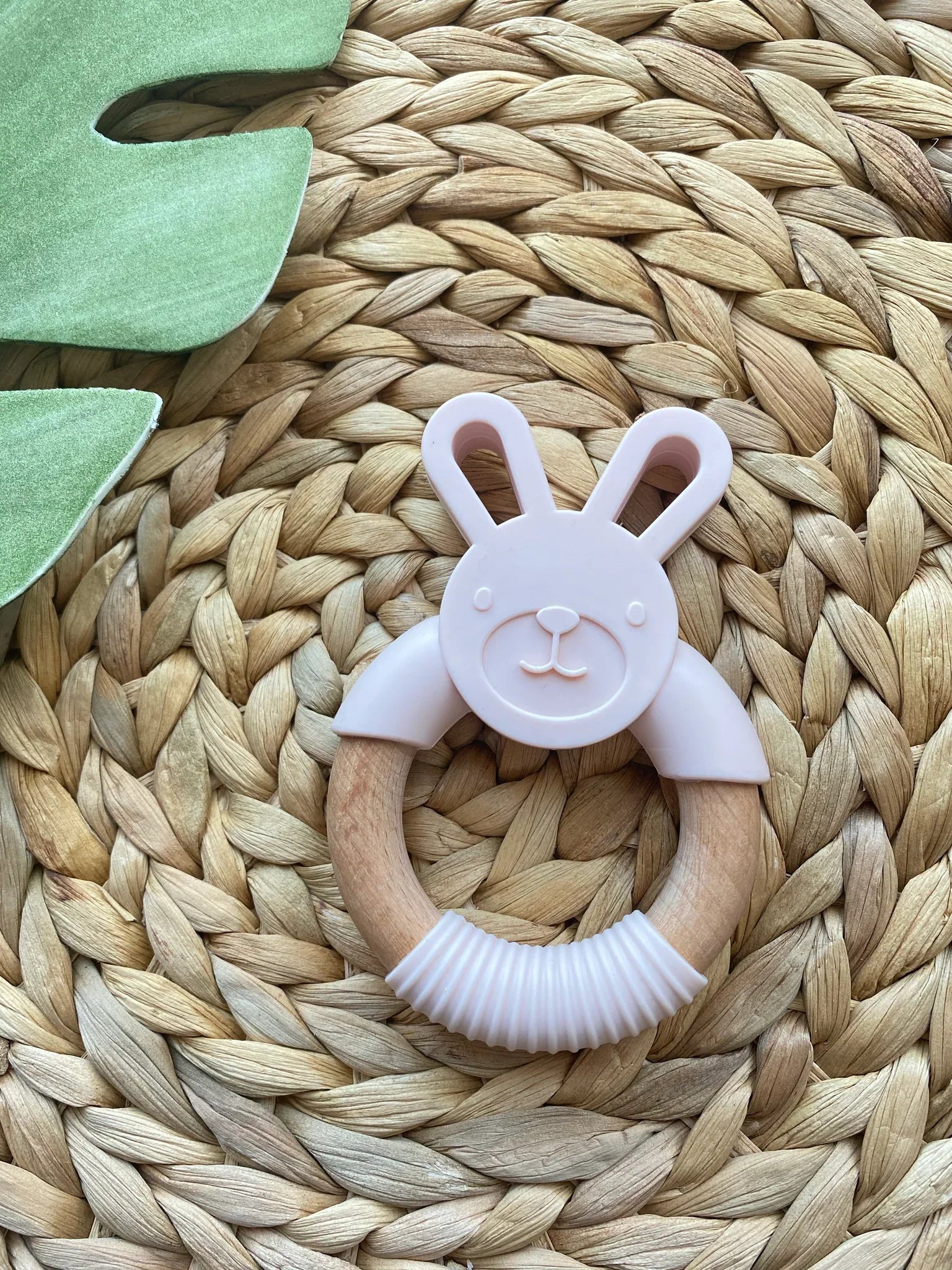Jouet De Dentition Anneau Bois Lapin Rose Pâle
