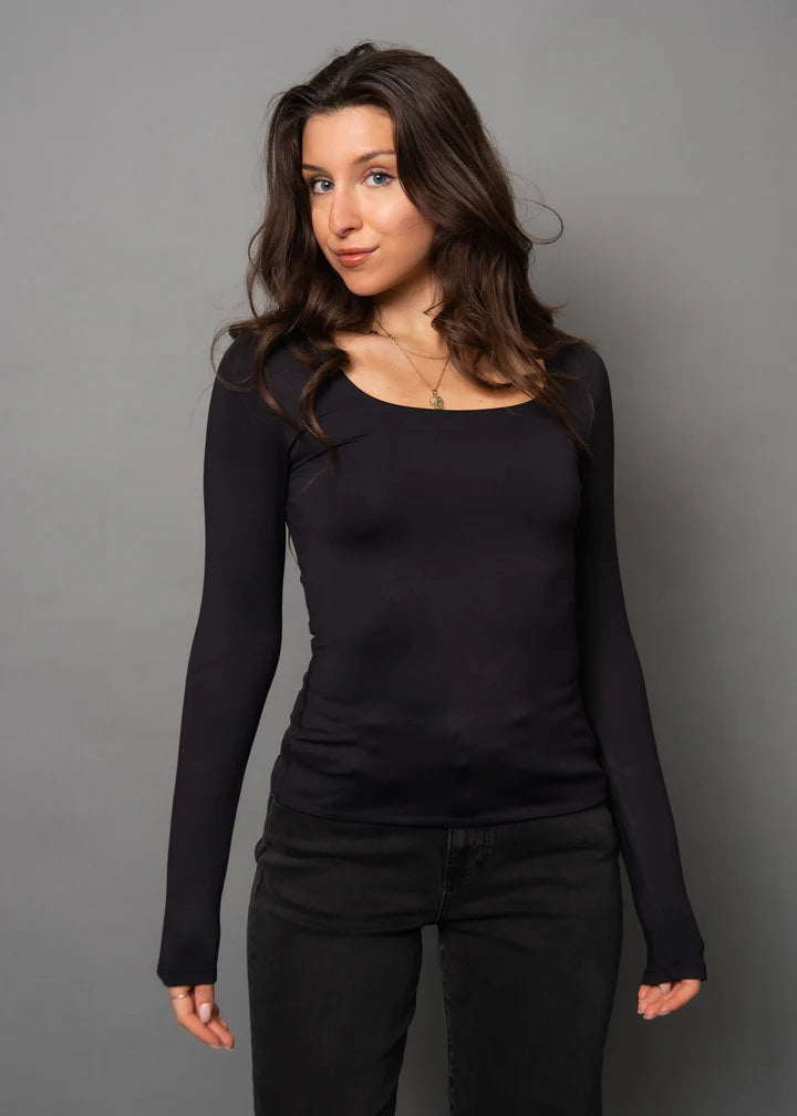 Scoop Top Mariana Black